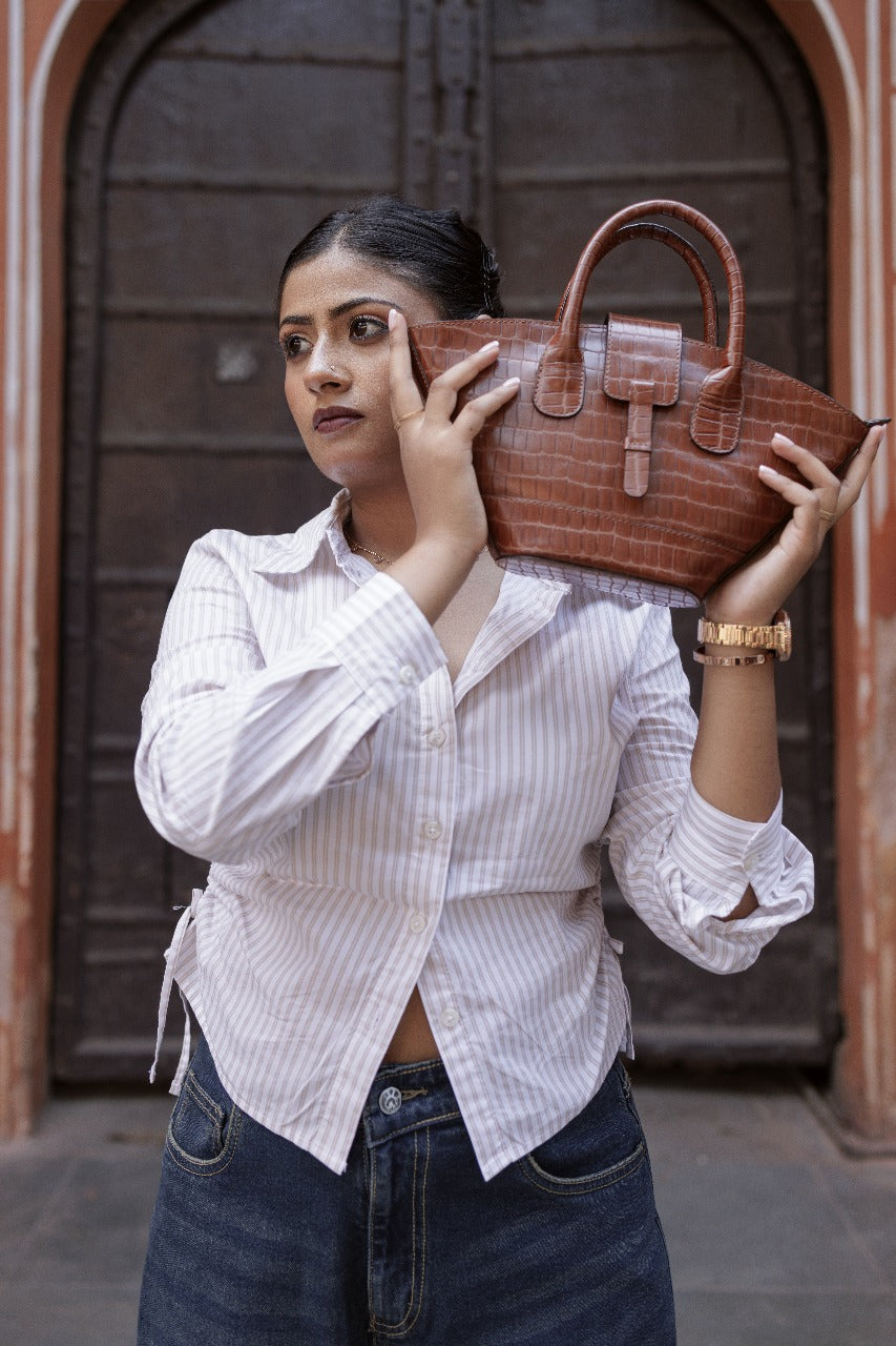 The Amara Croc Tote - Eternal Structure